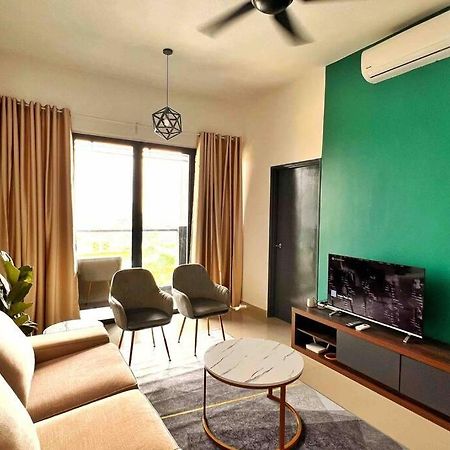 Cozy Aera Residence / Free Wi-Fi Netflix / Sunway Petaling Jaya Dış mekan fotoğraf