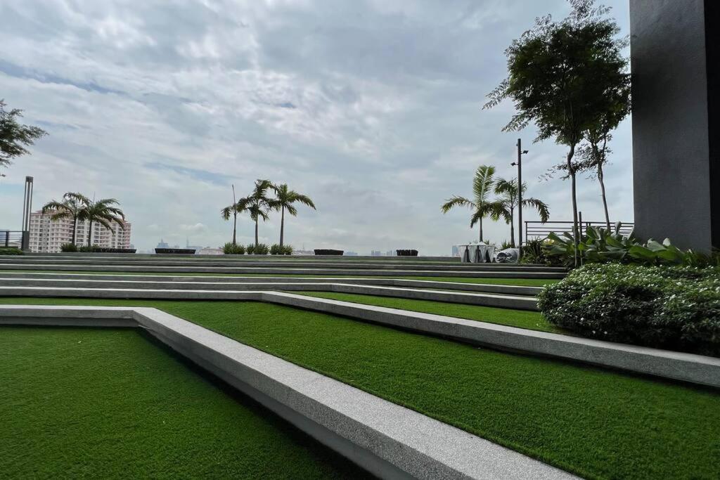 Cozy Aera Residence / Free Wi-Fi Netflix / Sunway Petaling Jaya Dış mekan fotoğraf