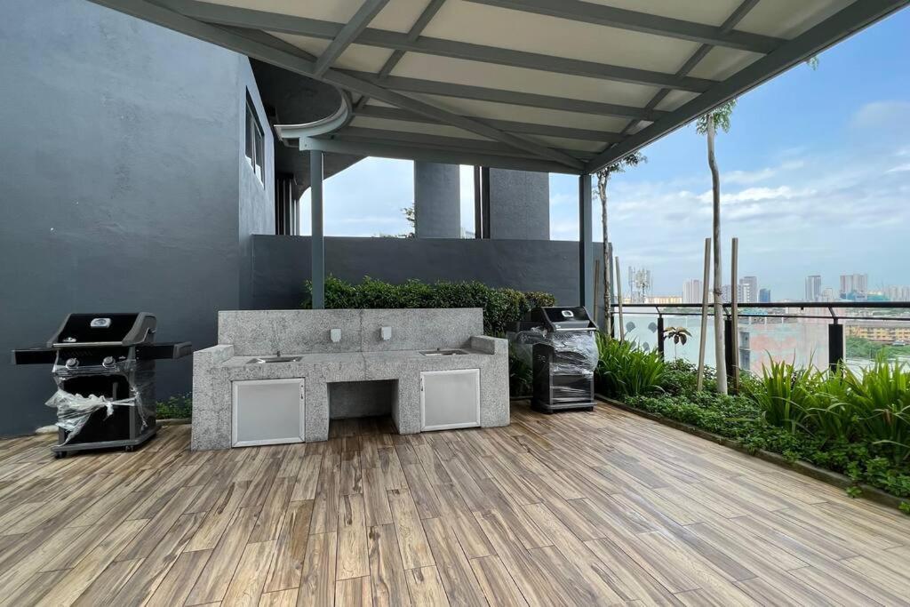 Cozy Aera Residence / Free Wi-Fi Netflix / Sunway Petaling Jaya Dış mekan fotoğraf