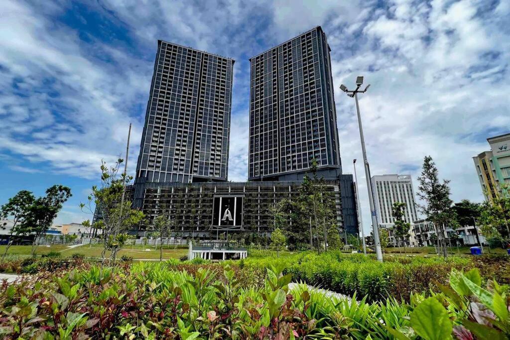 Cozy Aera Residence / Free Wi-Fi Netflix / Sunway Petaling Jaya Dış mekan fotoğraf